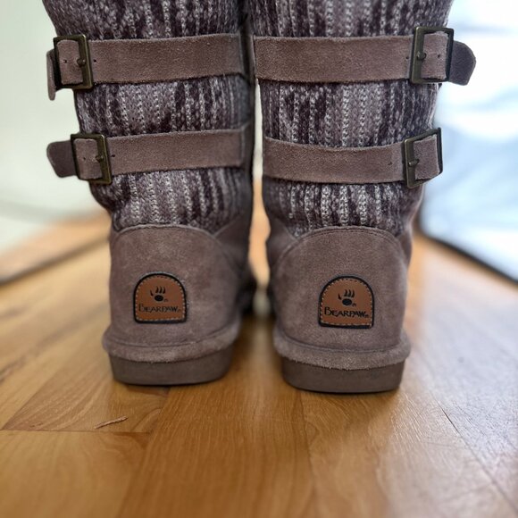 Meet your Posher, Tonya @tidytentacles - Picture 2 of 16